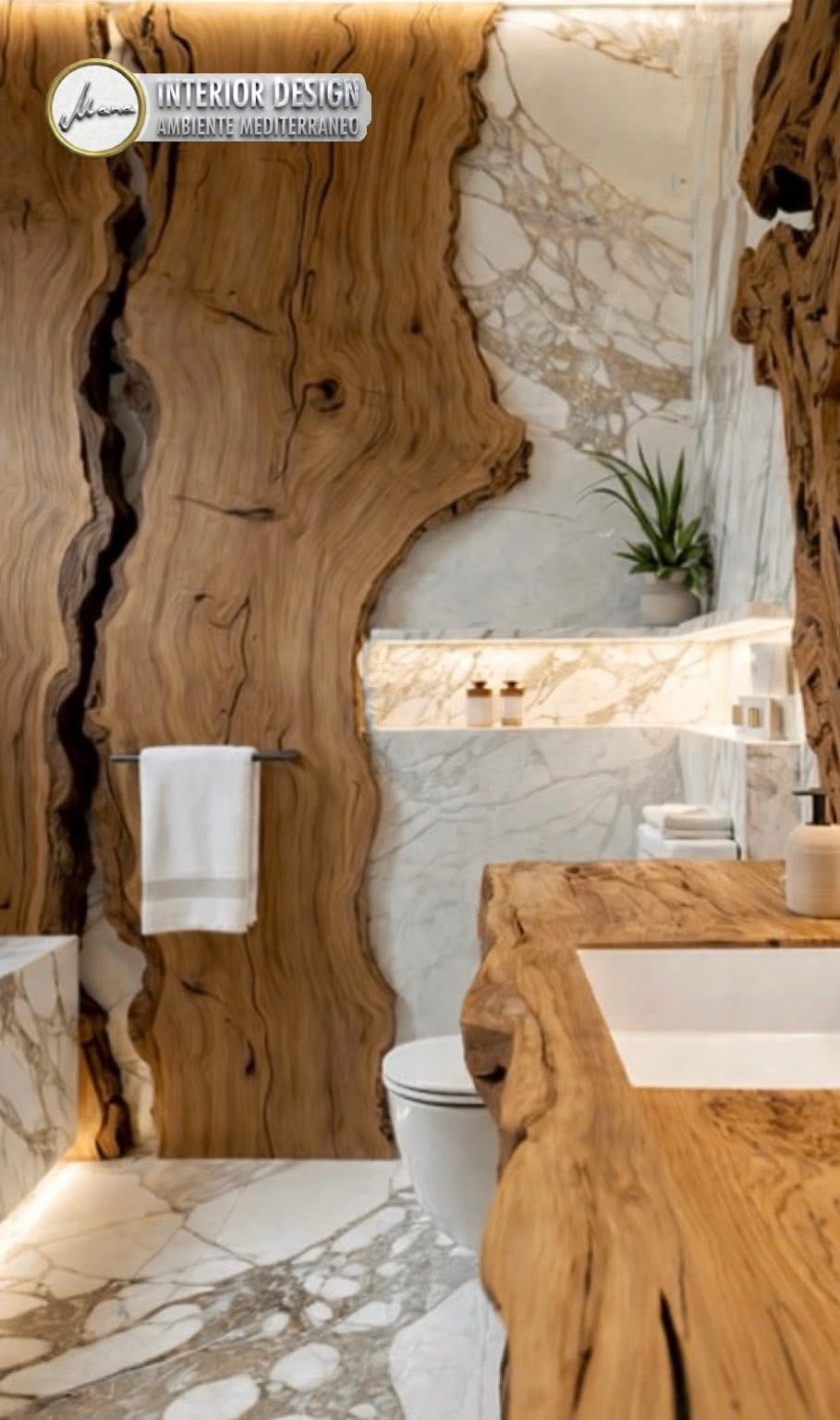 Badezimmer im Organic Modern Luxury Stil mit Live-Edge-Holzwaschtisch, skulpturalen Holzflächen und heller Marmoroptik.